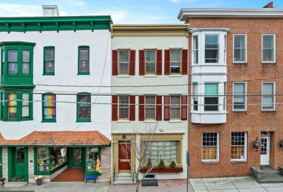 PAAD2008534 104 Baltimore Street