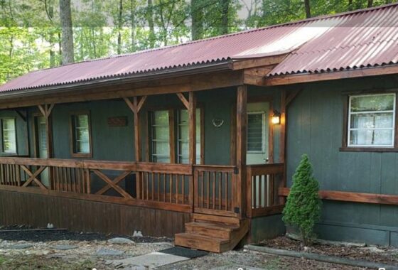 PAAD2008676 50 Maple Lane