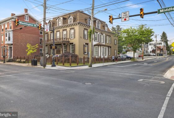 PAAD2009386 68 W Middle Street