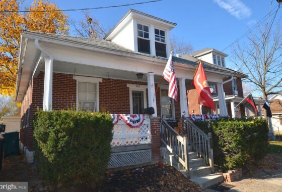 PAAD2011182 645 S Washington Street