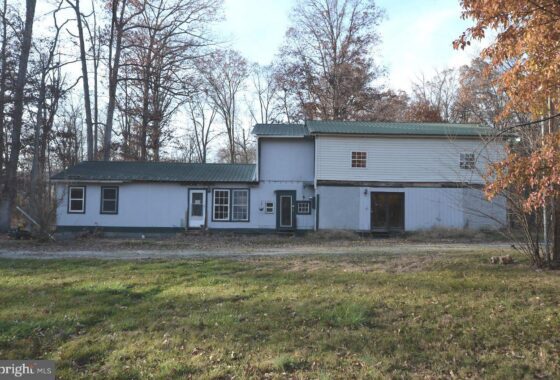 PAAD2011218 3596 Chambersburg Road