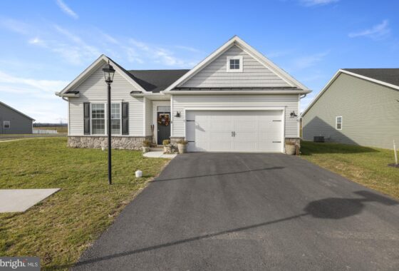 PAAD2011536 6 Flicker Court