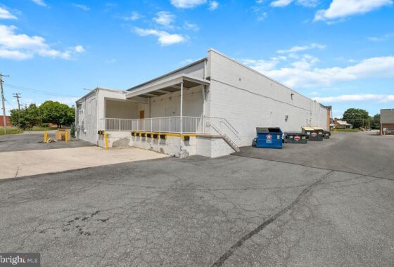 PAAD2013488 410C W King Street