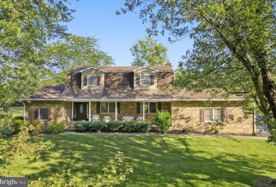 PAAD2014786 240 Knoxlyn Road