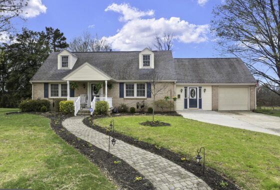 PAAD2017338 176 Gordon Avenue