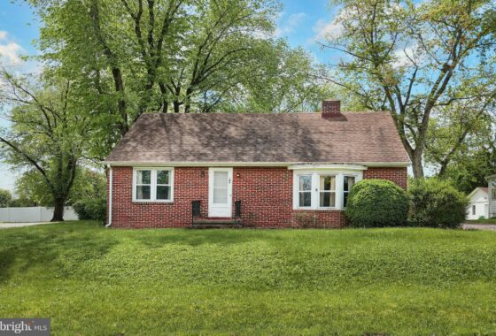 PAAD2017616 44 W Hanover Street