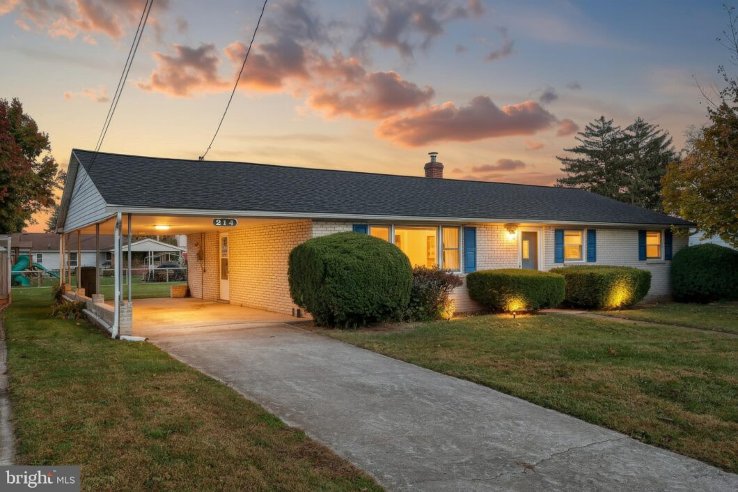 PAAD2020414 214 Lindy Avenue