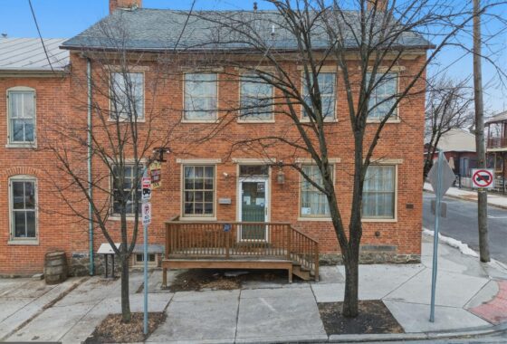 PAAD2021918 301 303 Baltimore Street