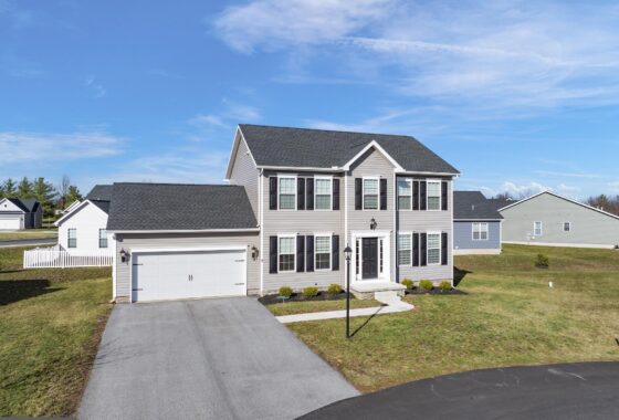 PAAD2022112 8 Nighthawk Court