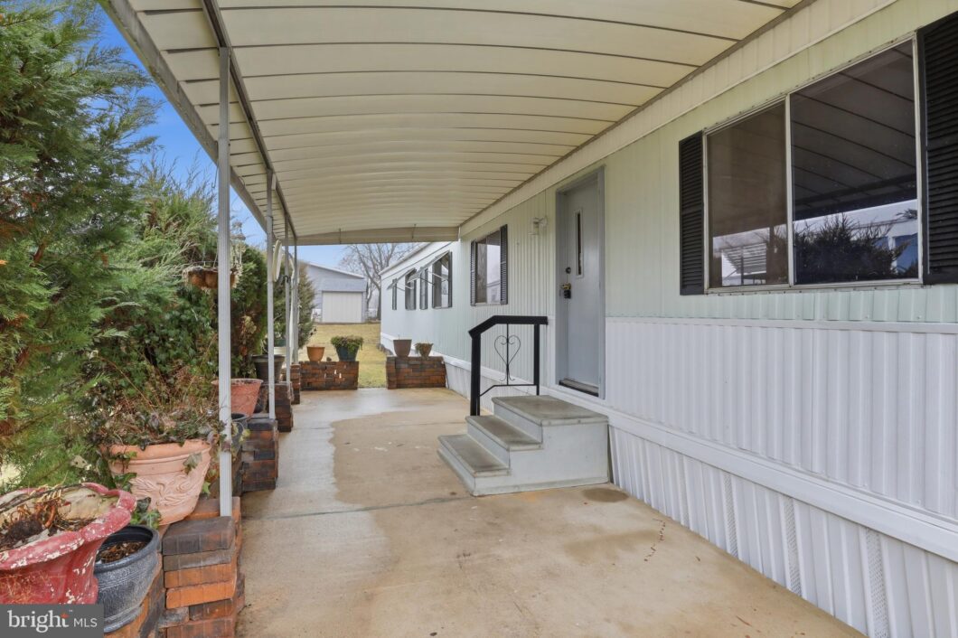 PAAD2022186 55 Walker Avenue