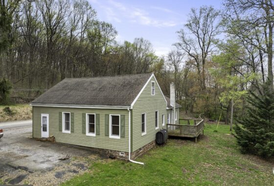 PAYK2080562 8839 Maple Grove Road