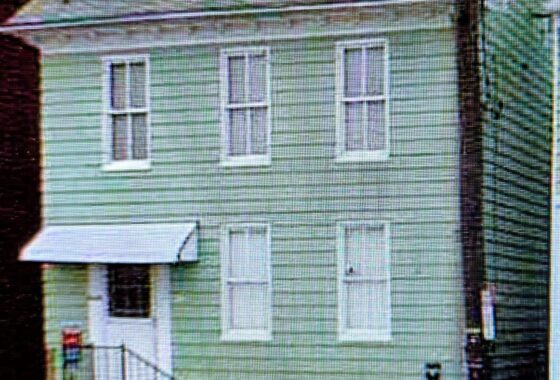 PAYK2093836 415 Broadway